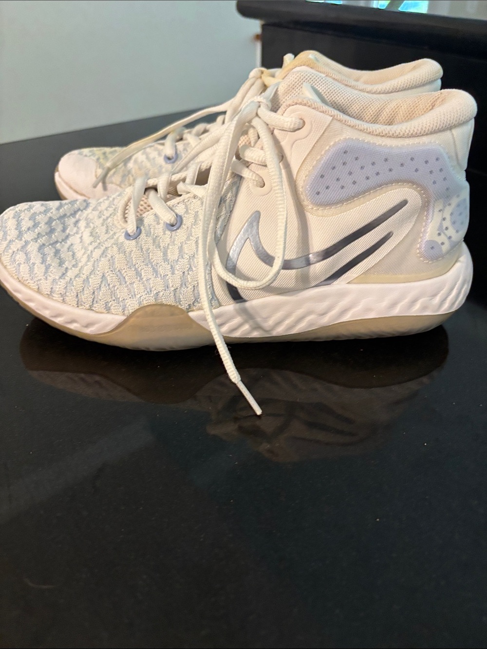 Nike Mens Basketball Shoes KD Trey 5 VIII White Royal Tint Size 8